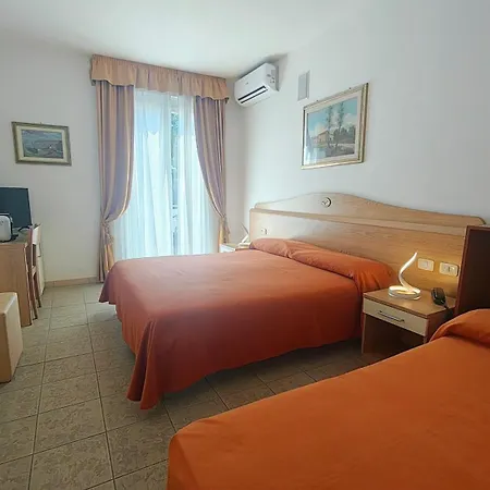 Smeraldo 3*