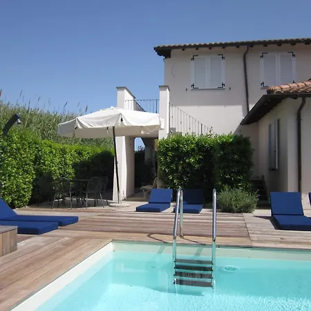 Smeraldo Hotel 3*